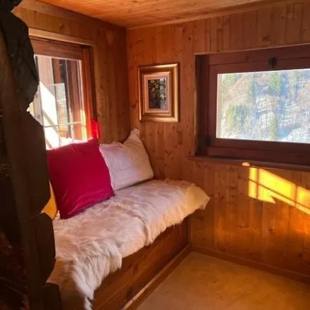 Apartment Cozy 500 Years Old Walser *