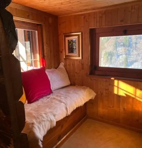 Apartment Cozy 500 Years Old Walser *